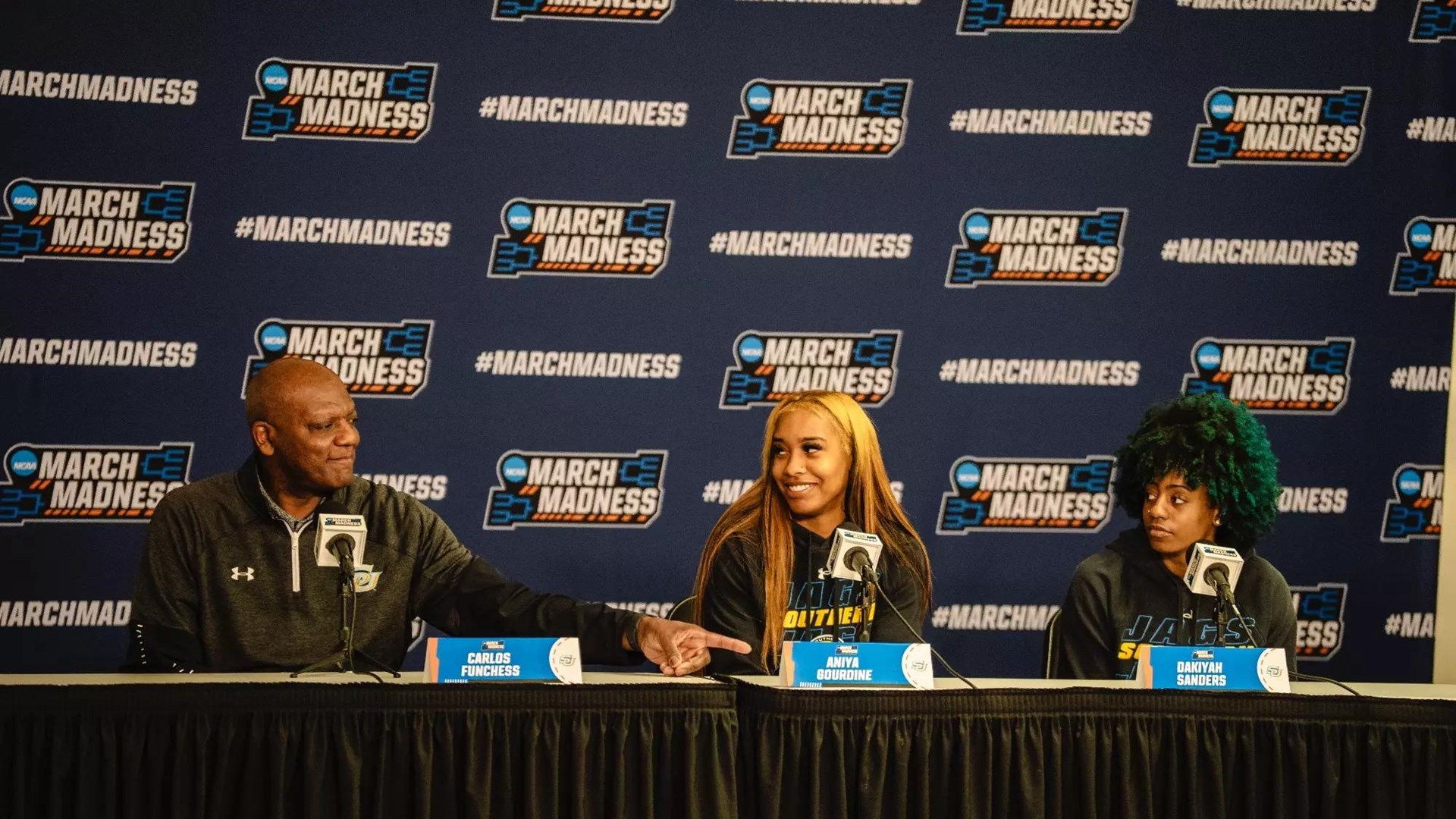 Southern Falls to UCLA 84-46